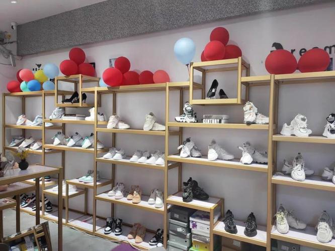 鞋店起名字哪些比较好听