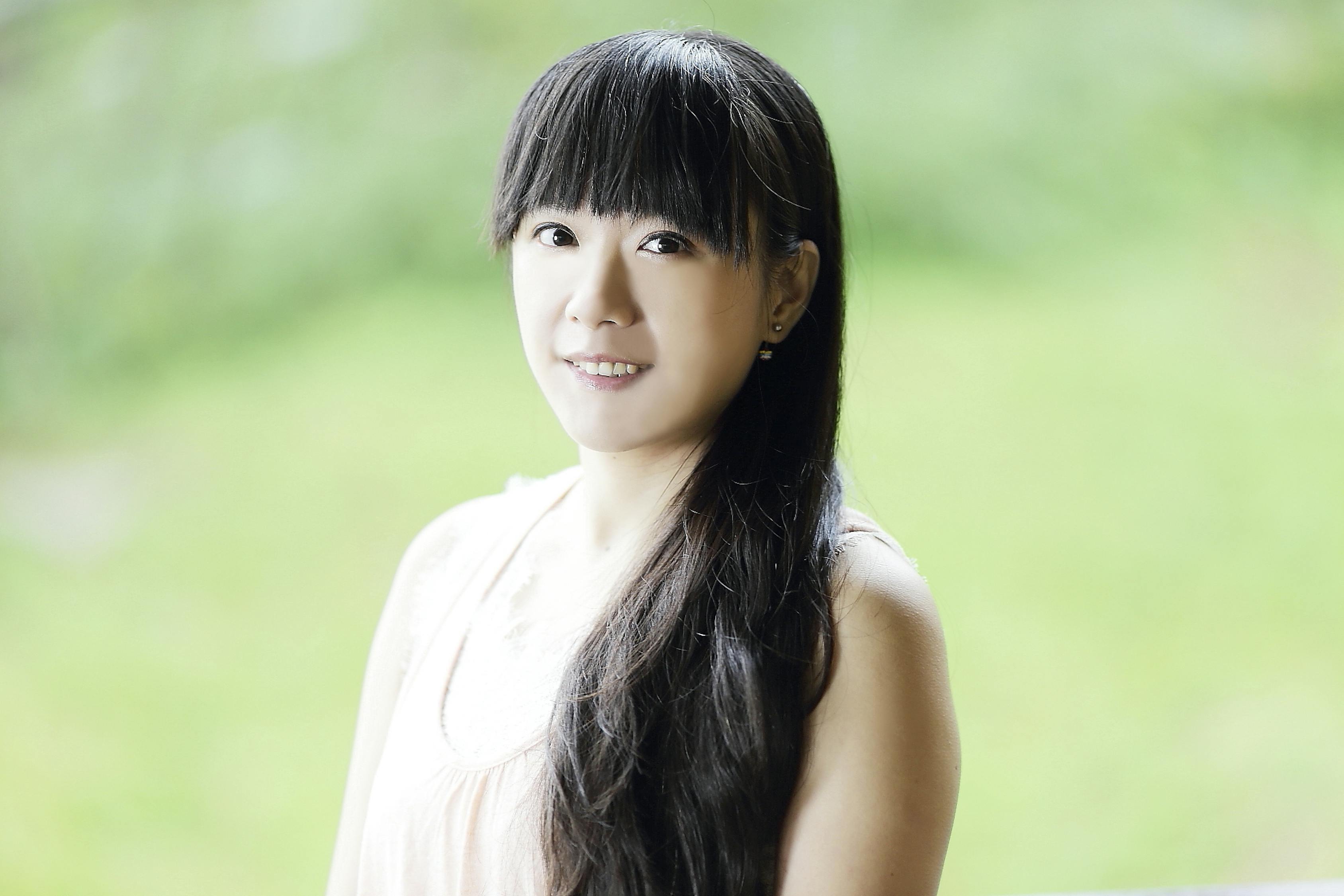 三十岁的她，微信名里的优雅与力量——如何选择一个大气的微信名