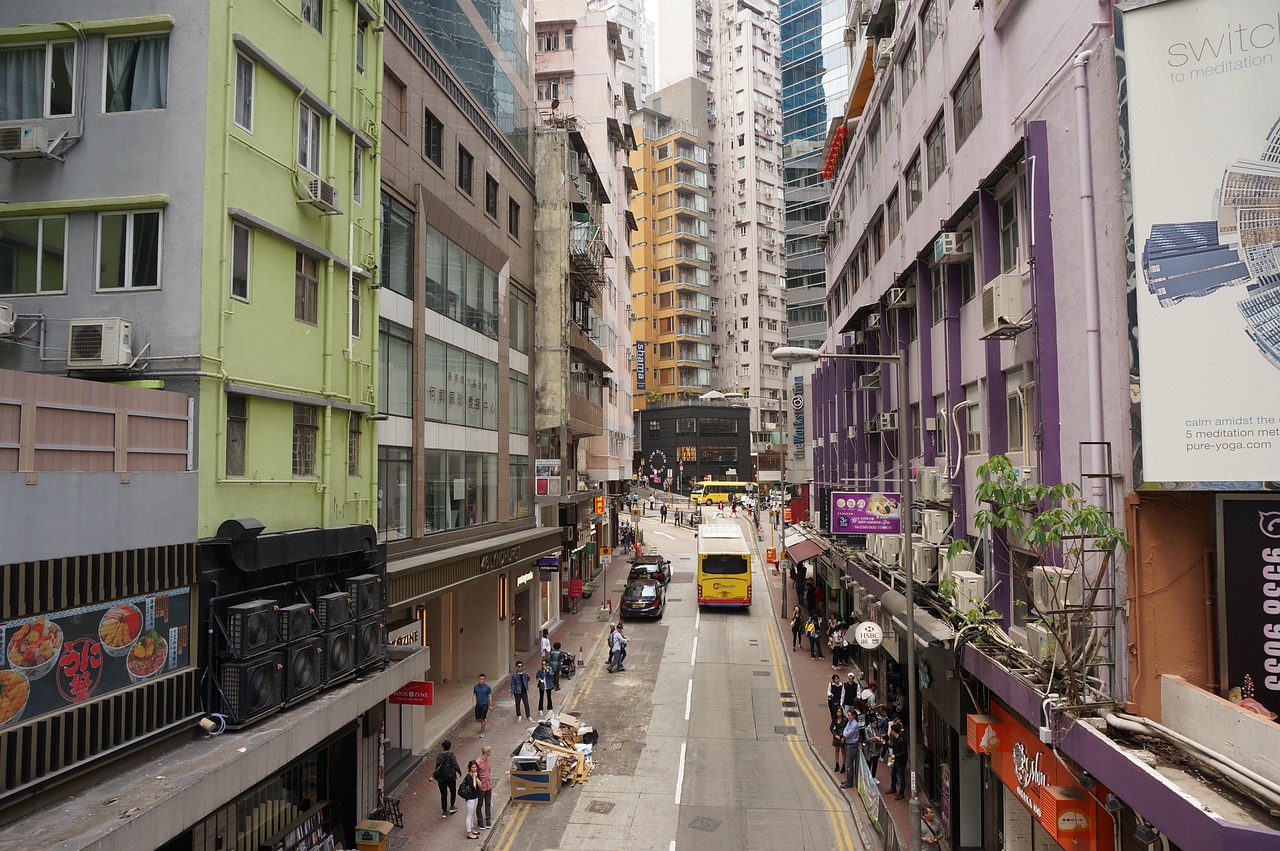 南通疫情，挑战与应对，城市如何在逆境中前行